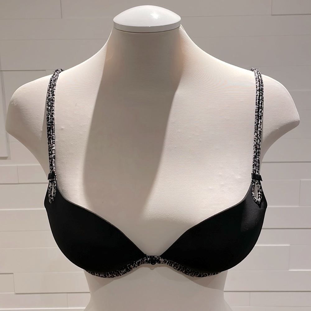 34B Victoria’s Secret Sexy little things…Add 2 Size Padded Push Up Bra